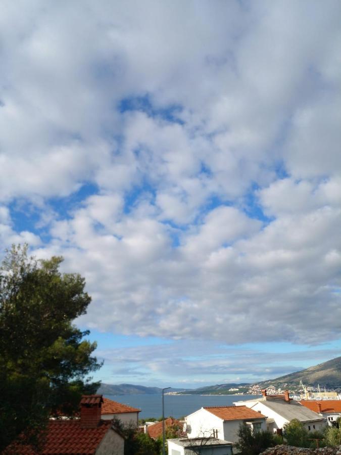 Apartmani Ivan Trogir Exterior foto