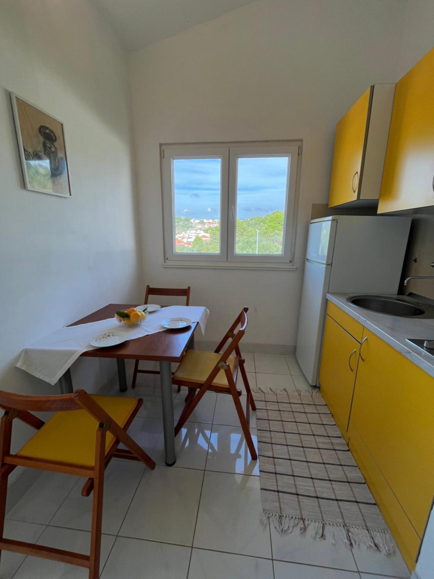 Apartmani Ivan Trogir Exterior foto