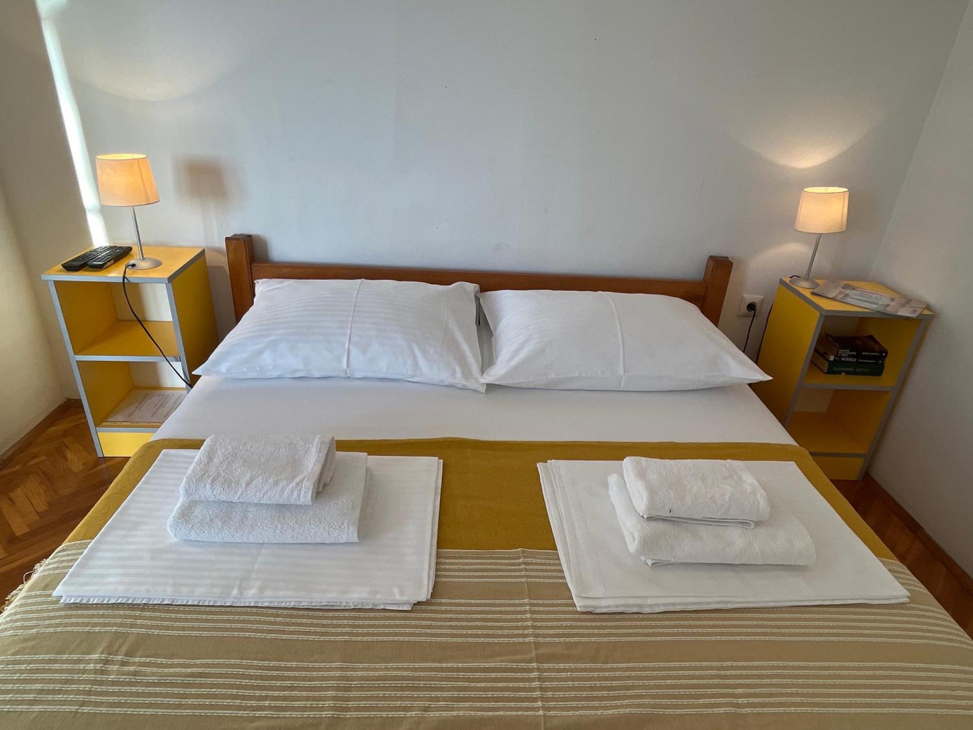 Apartmani Ivan Trogir Exterior foto